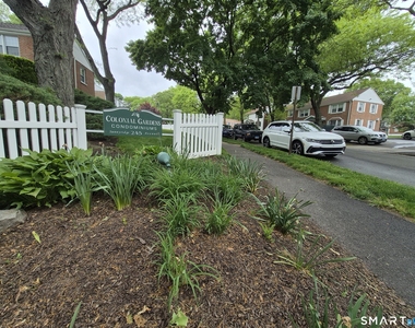 245 Sunnyridge Avenue - Photo Thumbnail 5
