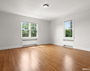 6 Highland Street - Photo Thumbnail 18
