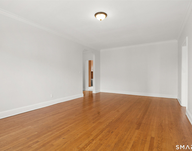 6 Highland Street - Photo Thumbnail 10