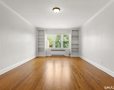 6 Highland Street - Photo Thumbnail 7