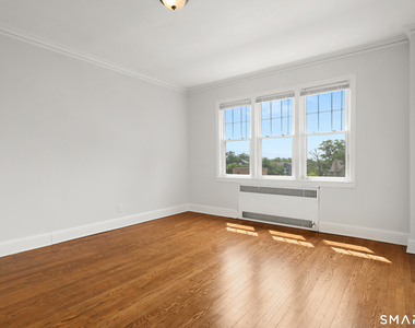 6 Highland Street - Photo Thumbnail 23