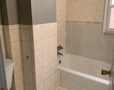 160 Hazelwood Ave - Photo Thumbnail 17