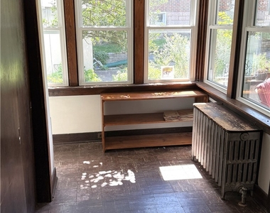 1317 Beechview Ave - Photo Thumbnail 3