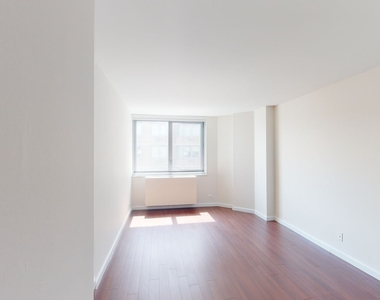 401 E 34th St - Photo Thumbnail 2