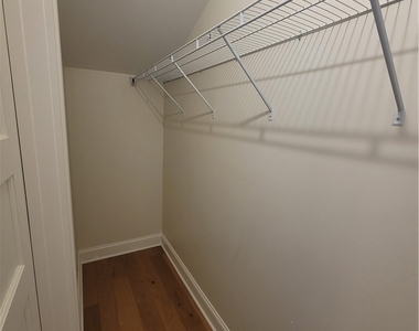 884 Main Street - Photo Thumbnail 8