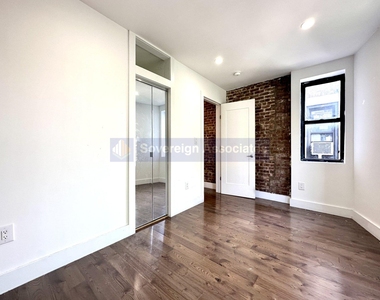 4 Saint Nicholas Terrace - Photo Thumbnail 3