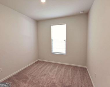 154 Green Love Lane - Photo Thumbnail 33