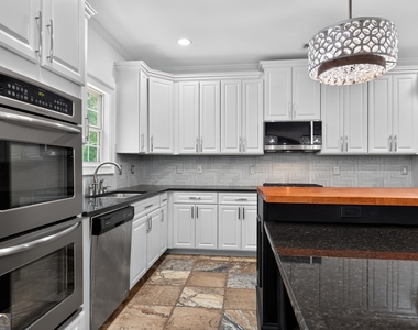 5428 Spelman Drive Sw - Photo Thumbnail 6