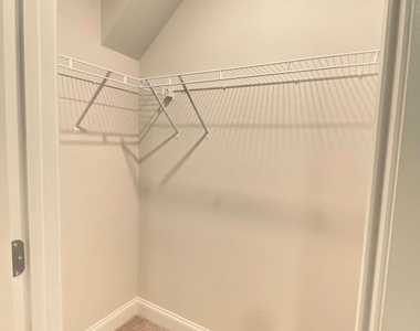 3290 Summerpoint Crossing - Photo Thumbnail 27