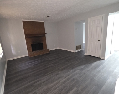 6702 Chupp Road - Photo Thumbnail 7