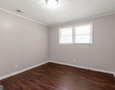 6414 E Shadow Rock Drive - Photo Thumbnail 6