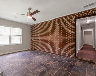 6414 E Shadow Rock Drive - Photo Thumbnail 12