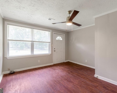 6414 E Shadow Rock Drive - Photo Thumbnail 1