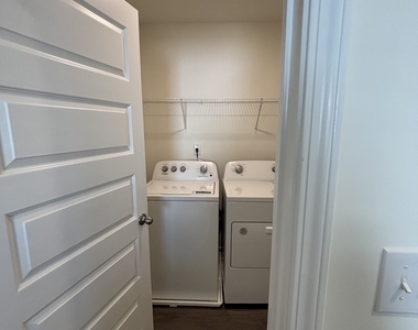 222 Coastal Drive - Photo Thumbnail 10