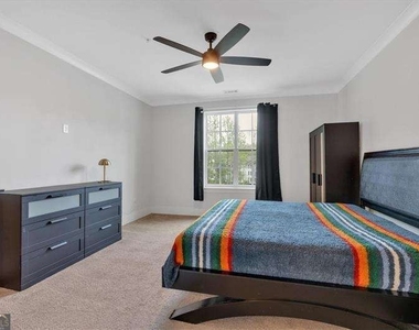 6890 Peachtree Dunwo Road - Photo Thumbnail 17