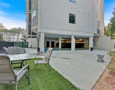 6890 Peachtree Dunwo Road - Photo Thumbnail 29