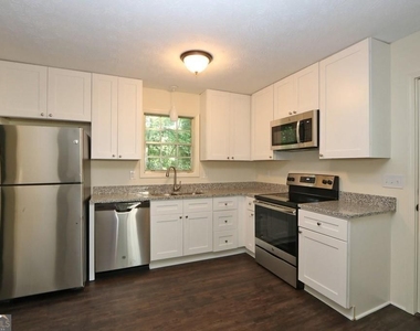 4215 Fawn Lane - Photo Thumbnail 7