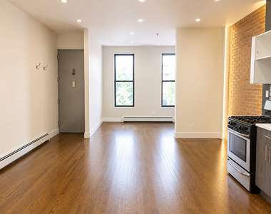 165 Covert Street - Photo Thumbnail 2