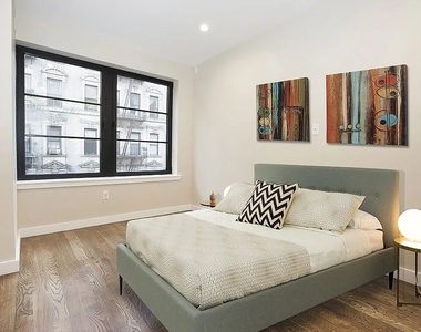 152 Ludlow Street - Photo Thumbnail 1