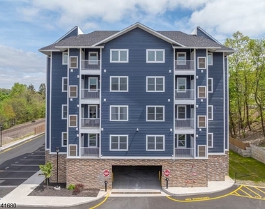 2 Flanders Rd 306 - Photo Thumbnail 28