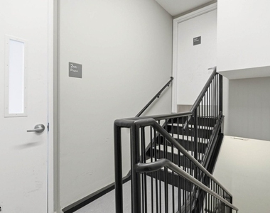 271 Millburn Ave - Photo Thumbnail 4