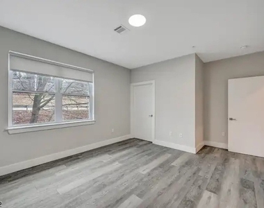 2 Flanders Rd 211 - Photo Thumbnail 9