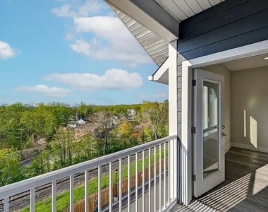 2 Flanders Rd 211 - Photo Thumbnail 12