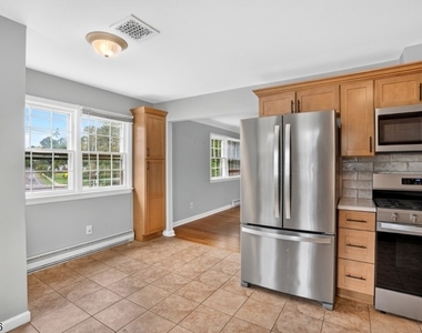 169 Mountain Ave - Photo Thumbnail 20