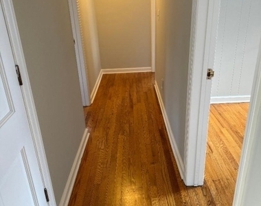 169 Mountain Ave - Photo Thumbnail 5