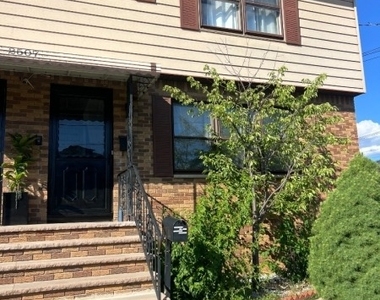 2507 Crane Pl - Photo Thumbnail 16