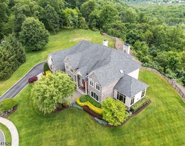 15 Adams Way - Photo Thumbnail 40