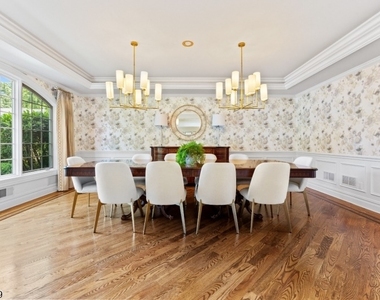 15 Adams Way - Photo Thumbnail 5