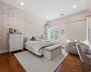 15 Adams Way - Photo Thumbnail 33