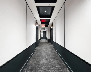 527 Grand Avenue - Photo Thumbnail 9