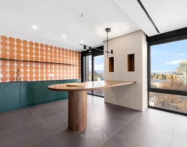 527 Grand Avenue - Photo Thumbnail 7
