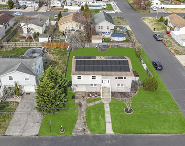 546 George Road - Photo Thumbnail 12
