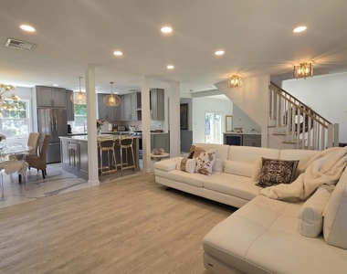 1314 Sunset Avenue - Photo Thumbnail 2