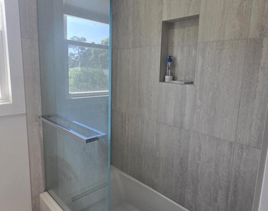 1314 Sunset Avenue - Photo Thumbnail 17