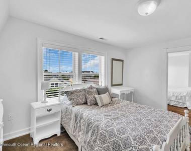 37 Ludlow Avenue - Photo Thumbnail 56