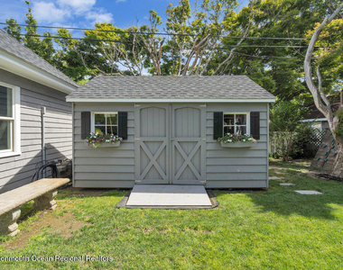 37 Ludlow Avenue - Photo Thumbnail 13