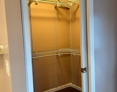 403 Cedar Avenue - Photo Thumbnail 21