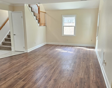 3 Millay Court - Photo Thumbnail 18