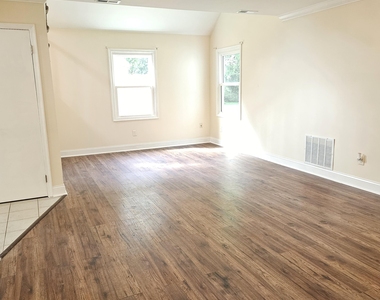 3 Millay Court - Photo Thumbnail 16