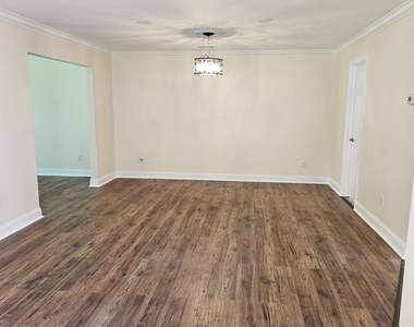 3 Millay Court - Photo Thumbnail 12