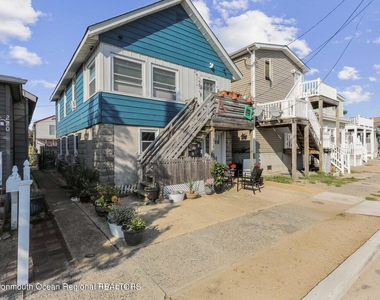 218 Porter Avenue - Photo Thumbnail 2