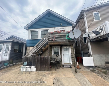 218 Porter Avenue - Photo Thumbnail 1