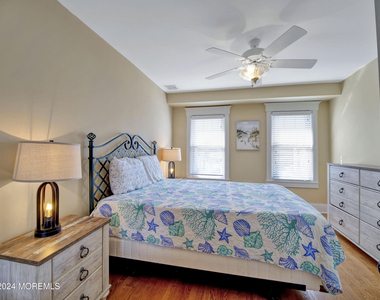 106 10th Avenue - Photo Thumbnail 11