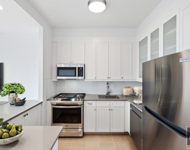 West 66 Street - Photo Thumbnail 2