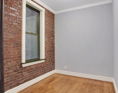 Leroy Street - Photo Thumbnail 3