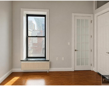 East 13th Street - Photo Thumbnail 7
